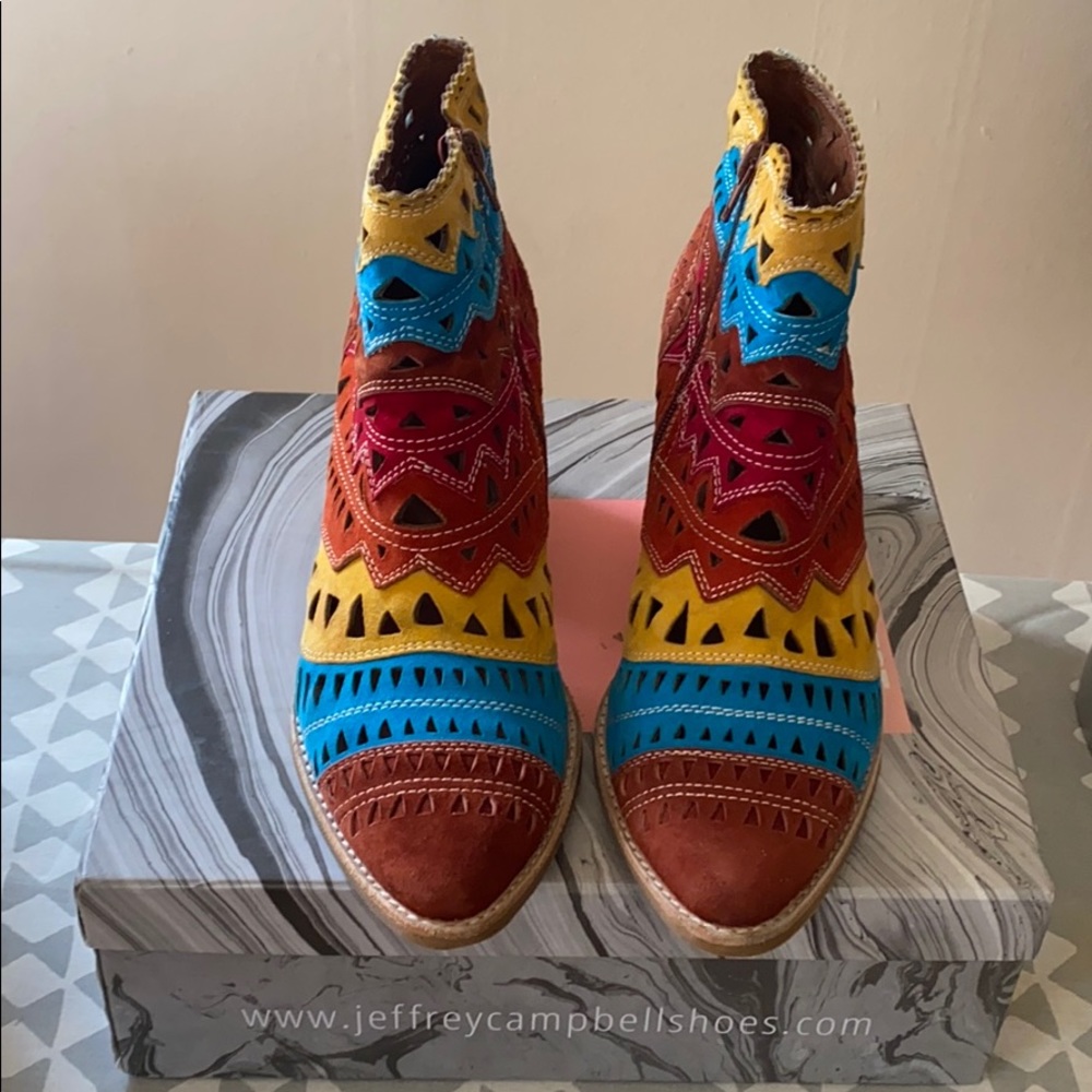 Ankle boots in great condition